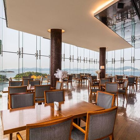 Hidden Bay Hotel ヨス市 エクステリア 写真