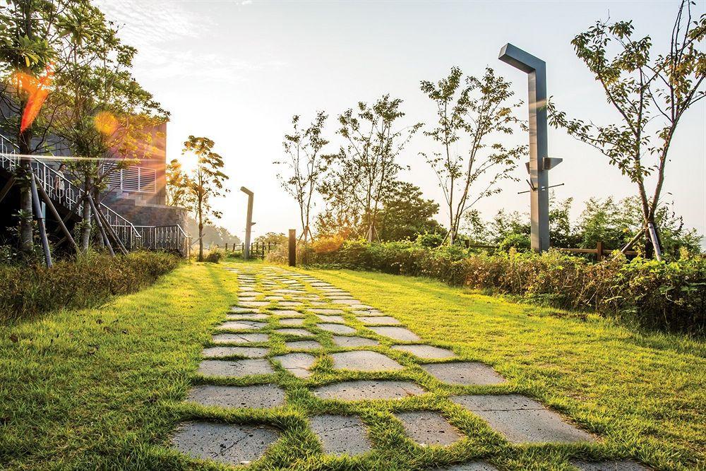 Hidden Bay Hotel ヨス市 エクステリア 写真