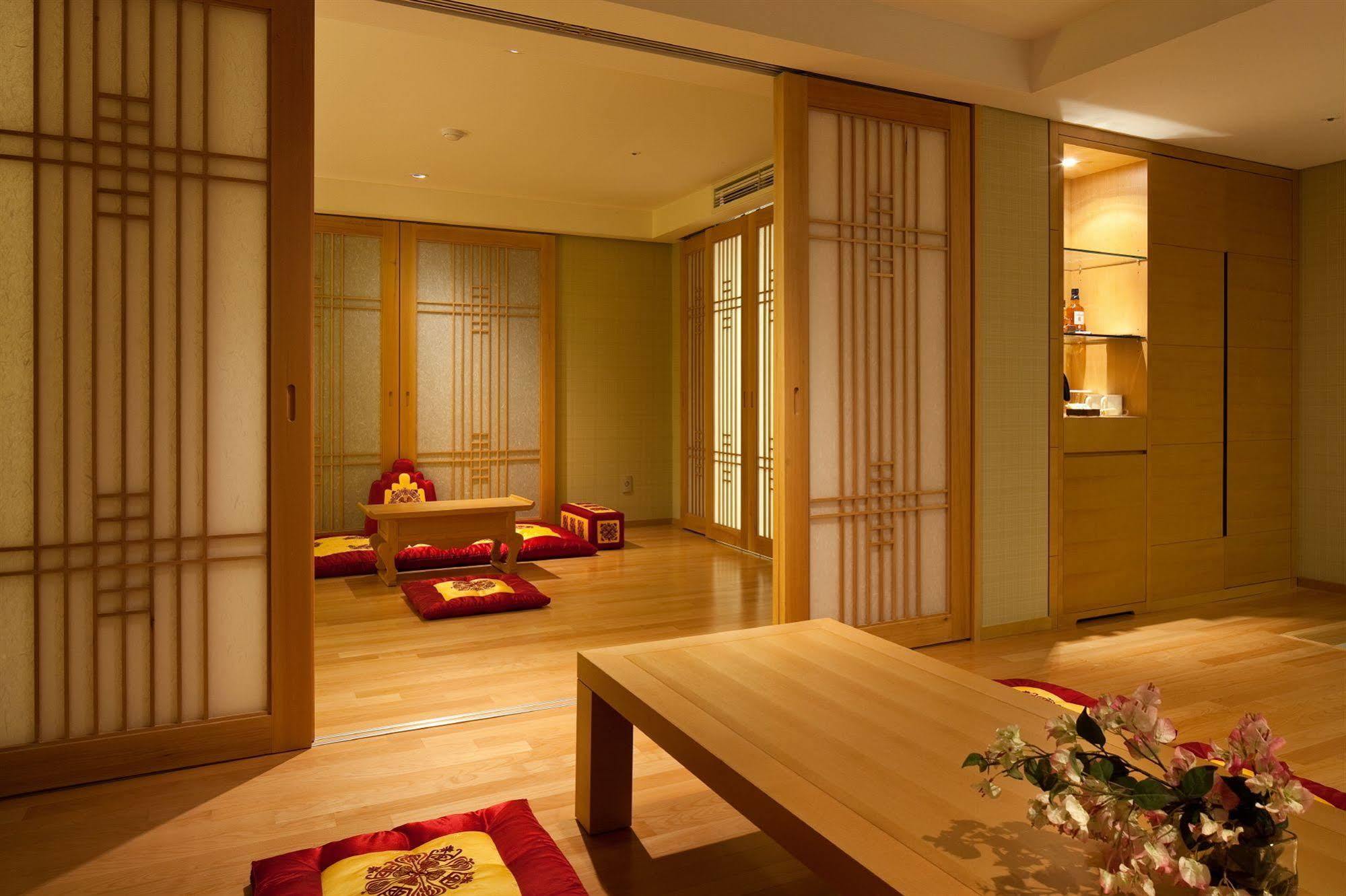 Hidden Bay Hotel ヨス市 エクステリア 写真