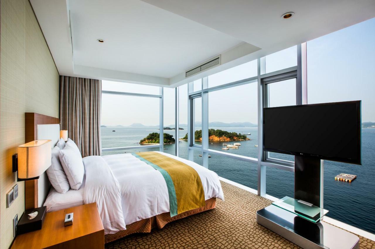 Hidden Bay Hotel ヨス市 エクステリア 写真