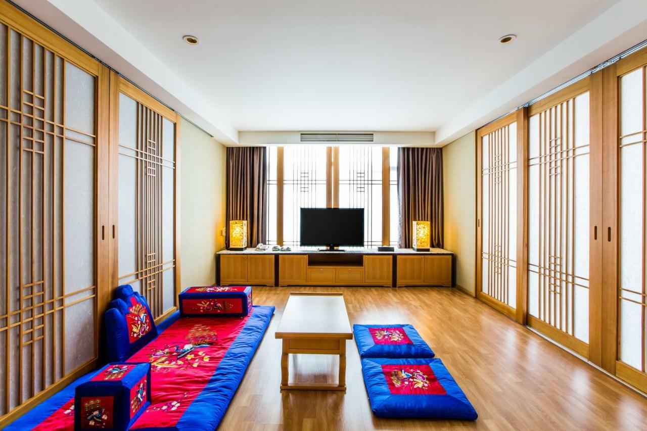 Hidden Bay Hotel ヨス市 エクステリア 写真